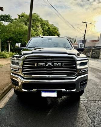 RAM 2500 6.7 I6 TURBO DIESEL LARAMIE CD 4X4 AUTOMÁTICO